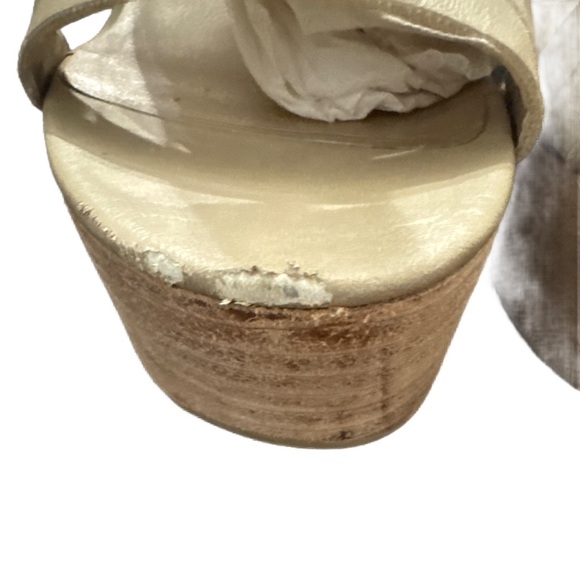 Platform Slouchy Pump High Heel with Zip Ankle Strap 
Size: 7.5
Bakers - Picture 5 of 5